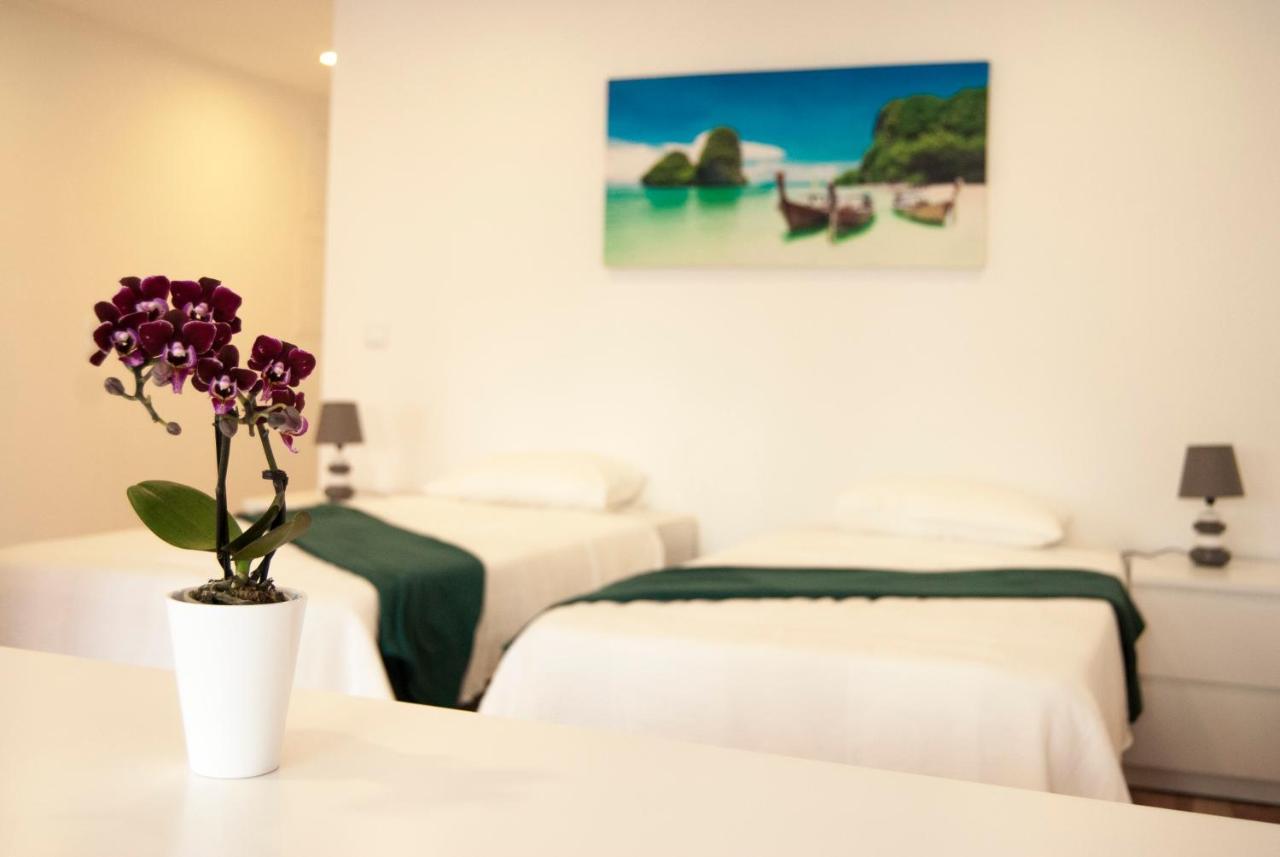 Daora Lisbon Low Cost Hostel Extérieur photo