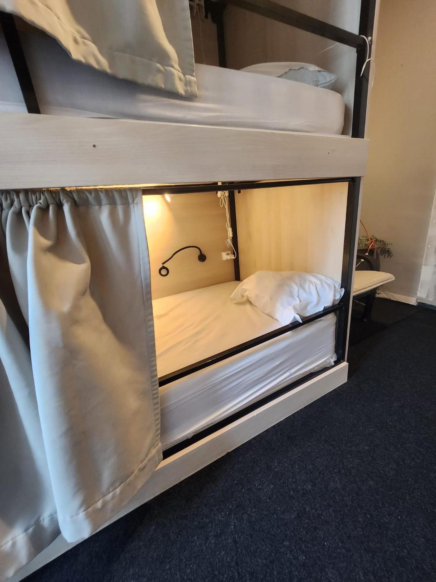 Daora Lisbon Low Cost Hostel Extérieur photo